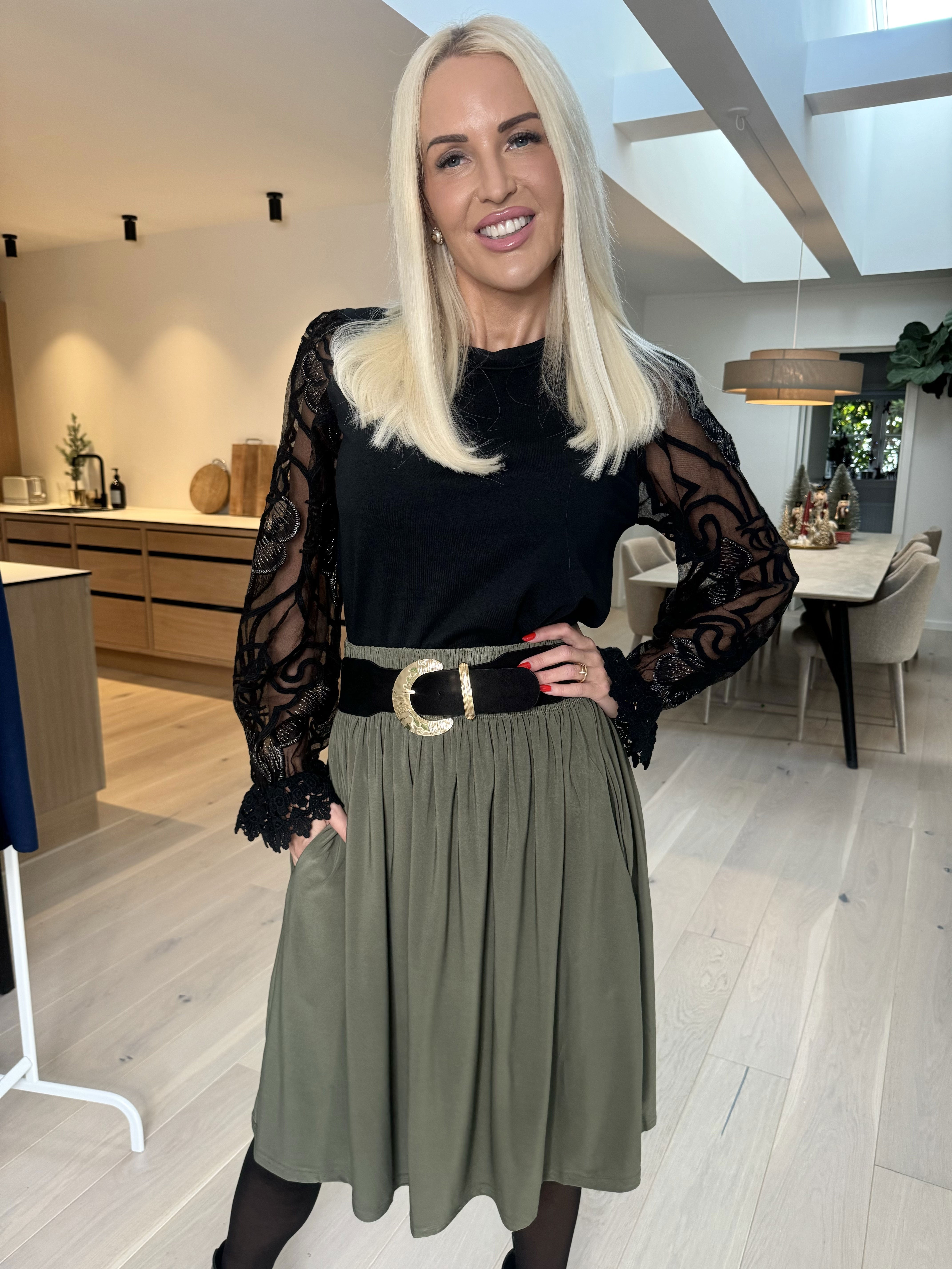 Pams Plain Skirt - Slät kjol i stretchigt tyg